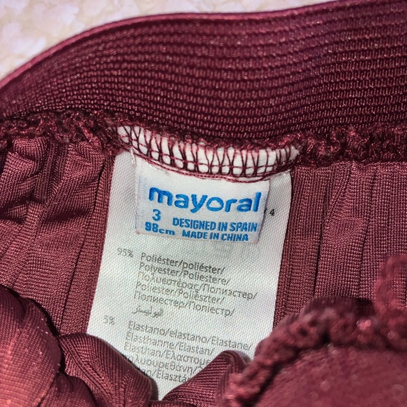 Mayoral | size 3 Velvet Pleated Skirt Burgundy - Picture 3 of 3
